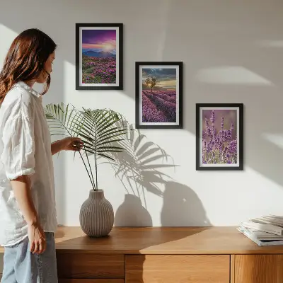 Tríptico paisagem com campos de lavanda e pôr do sol com moldura