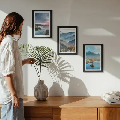 Conjunto de quadros com imagens de paisagens montanhosas pitorescas e cachoeiras na natureza
