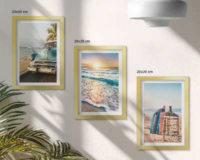Conjunto de 3 quadros decorativos Vista do pôr do sol sobre o mar em Miami durante as férias.