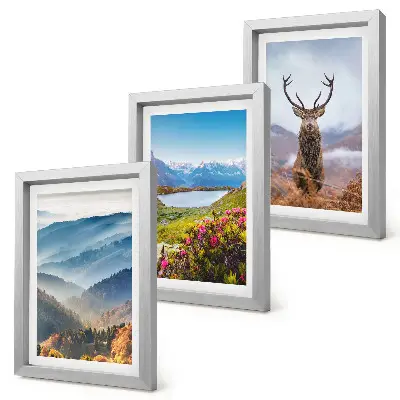 Conjunto de 3 quadros decorativos com paisagem de montanhas, lago e veados na natureza