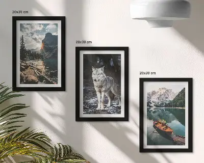Conjunto de 3 quadros decorativos com temática de montanhas, lagos e lobo em ambiente natural