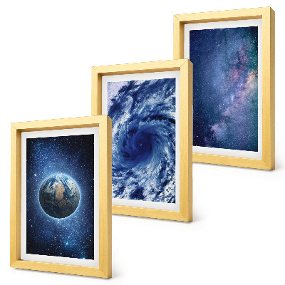 Conjunto de molduras com imagens A Terra no espaço, tempestade e galáxia de estrelas