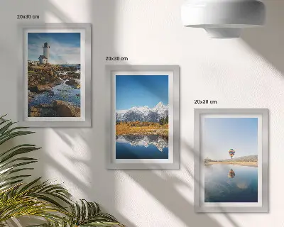 Conjunto de quadros decorativos vistas da natureza com farol, montanhas, lago e balão
