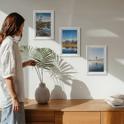 Conjunto de quadros decorativos vistas da natureza com farol, montanhas, lago e balão