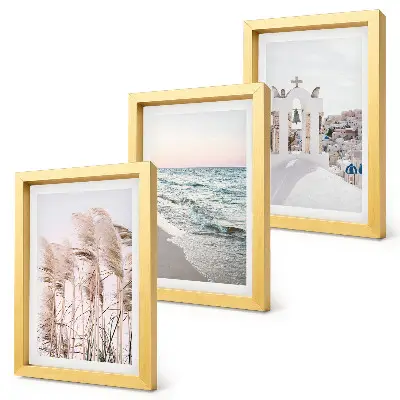 Tríptico com moldura plantas litorâneas, ondas do mar e vista de casas brancas