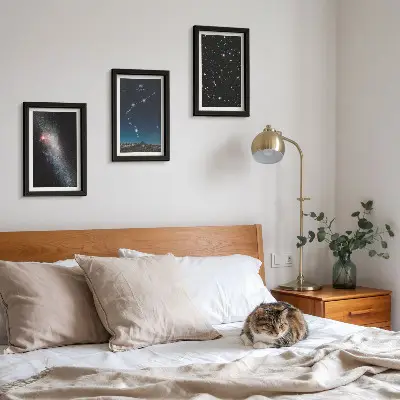 Tríptico com moldura quadro decorativo de signo do zodíaco com tema espacial galáctico de Aquário