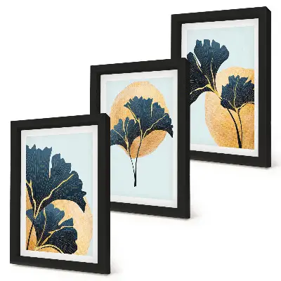Conjunto de quadros com imagens folhas de ginkgo estéticas sobre fundo claro