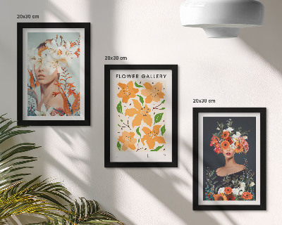 Conjunto de 3 quadros decorativos Retratos florais com buquês e folhas coloridas.