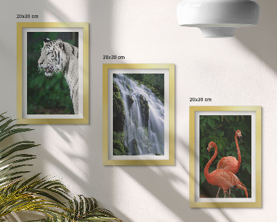 Tríptico com moldura Cachoeira do Tigre e flamingos cor-de-rosa na natureza