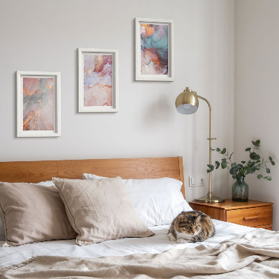 Conjunto de 3 quadros decorativos Padrões abstratos em tons pastel com detalhes.