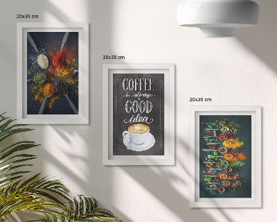 Tríptico com moldura Café com especiarias e uma xícara de ervas aromáticas.