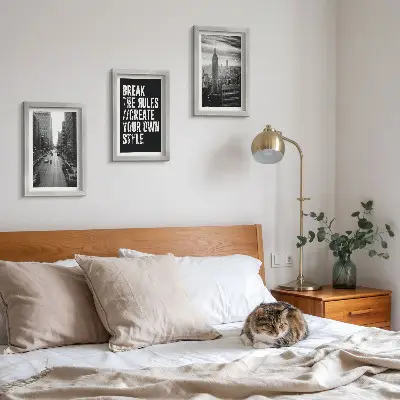 Conjunto de 3 quadros decorativos ruas da cidade em preto e branco com frase inspiradora