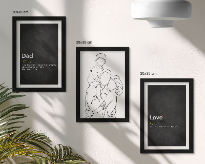 Tríptico com moldura Desenhos de família com definições de amor e paternidade.