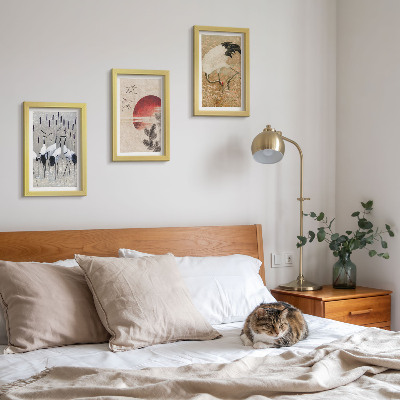 Conjunto de 3 quadros decorativos Ilustrações de garças japonesas em paisagens japandi