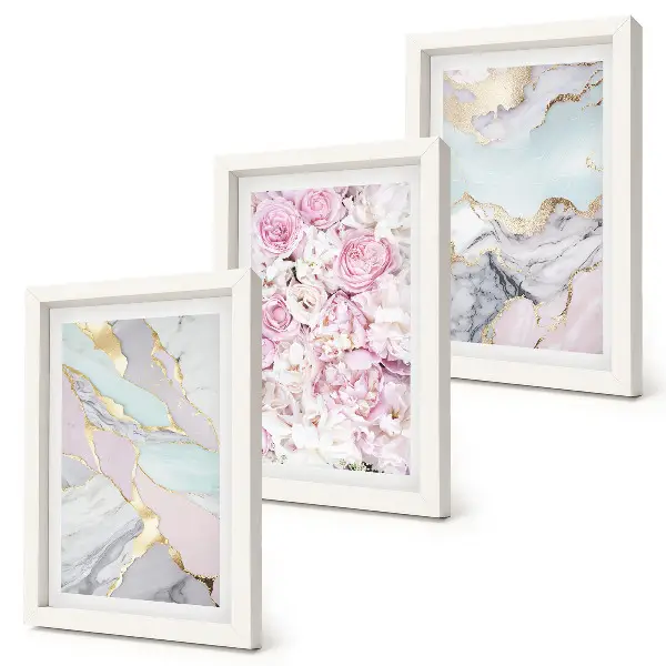 Tríptico com moldura flores rosa com padrões marmorizados em tons pastel