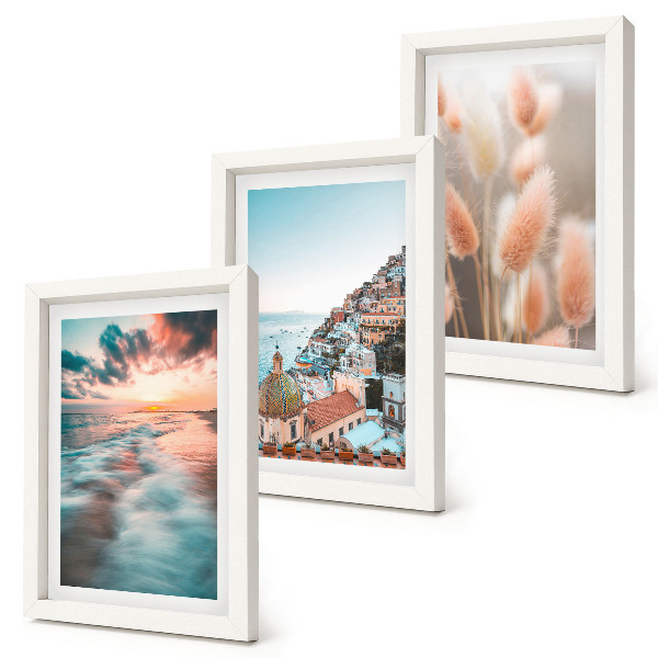 Conjunto de molduras com imagens Vista para o mar, pôr do sol, casas coloridas, flores