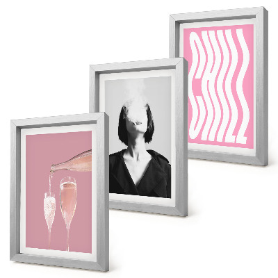 Conjunto de 3 quadros decorativos Retrato elegante de uma mulher relaxando em uma taça de champanhe.