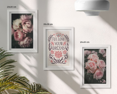 Conjunto de molduras com imagens Rosas vintage com inscrição sobre sonhos