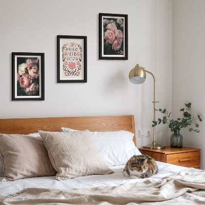 Conjunto de molduras com imagens Rosas vintage com inscrição sobre sonhos