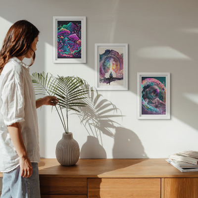 Tríptico com moldura Ilustrações coloridas em estilo de arte fantástica