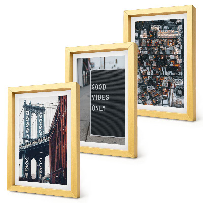 Conjunto de molduras com imagens Ponte na cidade com placas de rua, vista aérea.