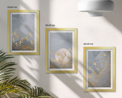 Conjunto de molduras com imagens Pássaros em voo contra o céu e a lua
