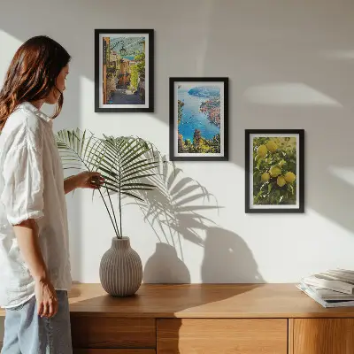 Conjunto de quadros decorativos ruas pitorescas à beira-mar com limões