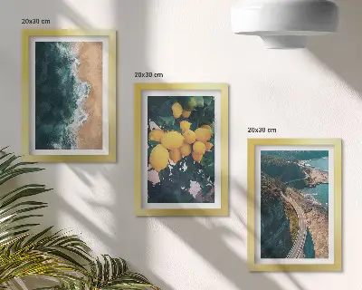 Tríptico com moldura paisagem de praia, limões, montanhas e estrada costeira