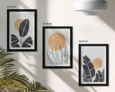 Conjunto de 3 quadros decorativos com padrões de plantas e sóis grandes em estilo minimalista