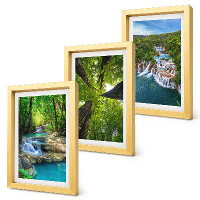 Conjunto de molduras com imagens Cachoeiras em uma floresta verde com água cristalina