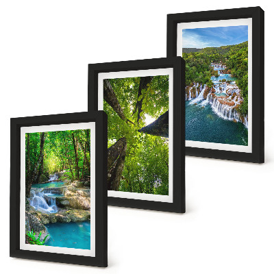 Conjunto de molduras com imagens Cachoeiras em uma floresta verde com água cristalina