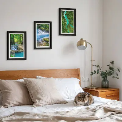 Conjunto de 3 quadros decorativos com estampa de florestas verdejantes e águas cristalinas de rios
