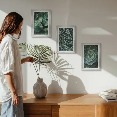 Conjunto de molduras com imagens de plantas folhosas verdes e suculentas estilosas