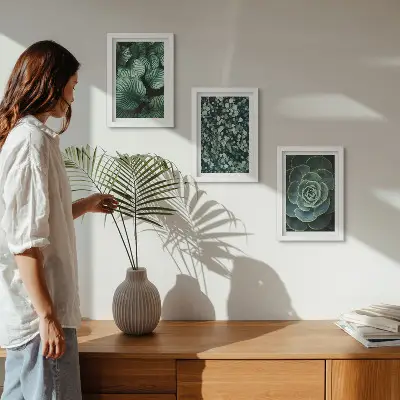 Conjunto de molduras com imagens de plantas folhosas verdes e suculentas estilosas