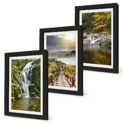 Tríptico com moldura com paisagens de cachoeiras, montanhas, caminhos nas nuvens e vistas de outono