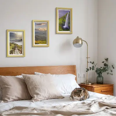 Conjunto de 3 quadros decorativos paisagens montanhosas pitorescas com cachoeira e trilha