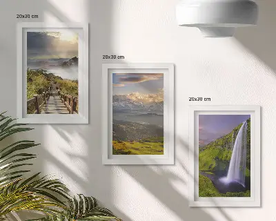 Conjunto de 3 quadros decorativos paisagens montanhosas pitorescas com cachoeira e trilha
