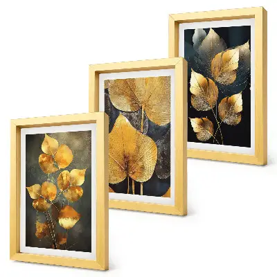 Tríptico com moldura folhas em tons de amarelo sobre fundo escuro
