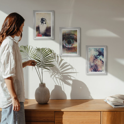 Tríptico com moldura Retrato de um olho feminino, cores abstratas, emoções
