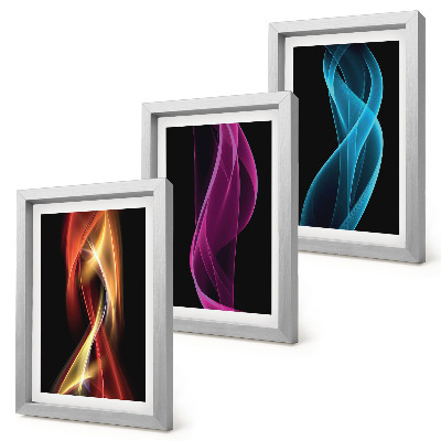Tríptico com moldura Ondas de linhas neon coloridas sobre um fundo escuro.