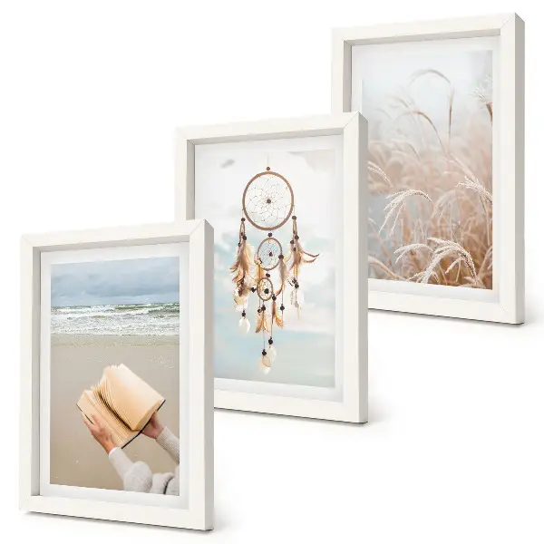 Conjunto de quadros com imagens paisagens tranquilas com vistas delicadas de verão em estilo boho