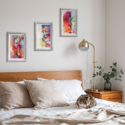 Conjunto de molduras com imagens Abstrações coloridas com formas e figuras dinâmicas.