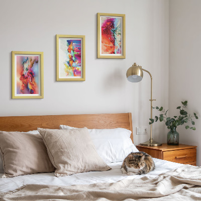 Conjunto de molduras com imagens Abstrações coloridas com formas e figuras dinâmicas.