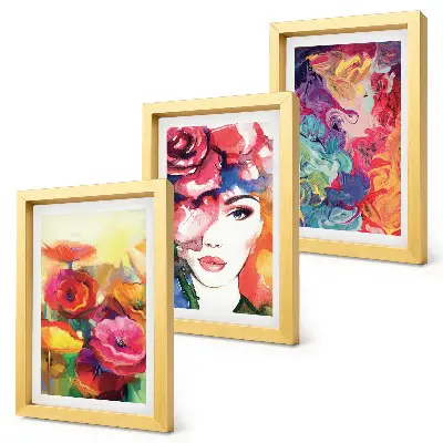 Tríptico com moldura flores em cores intensas com retrato abstrato de mulher