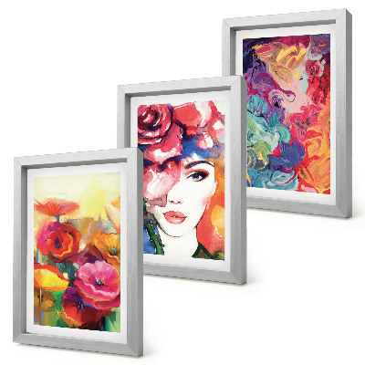 Tríptico com moldura Flores em cores intensas, retrato de uma mulher, abstrato