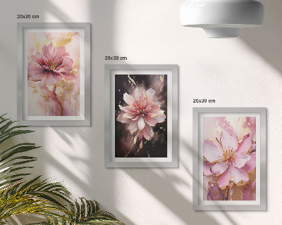 Tríptico com moldura Arranjos florais em tons de rosa e branco.