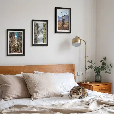Conjunto de 3 quadros decorativos com estampa de estrada na floresta, montanhas e veados