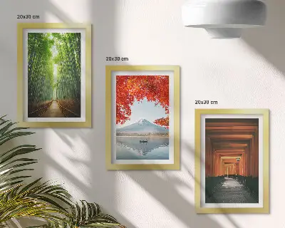 Conjunto de molduras com imagens floresta de bambu e trilha torii do Monte Fuji no Japão