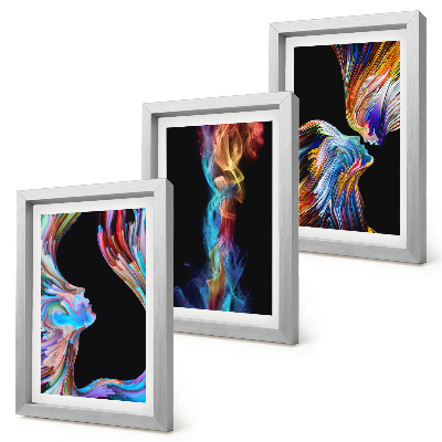 Conjunto de 3 quadros decorativos Abstrações coloridas com rostos e formas dinâmicas.