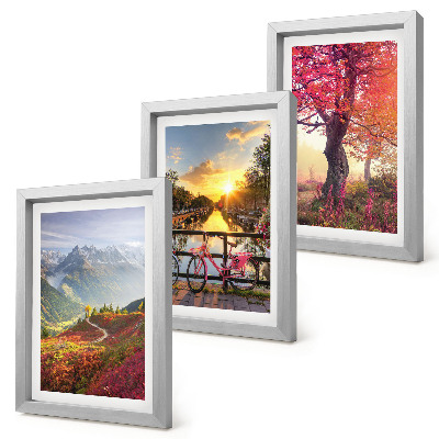 Conjunto de molduras com imagens Paisagens de montanha com uma bicicleta e uma árvore de outono.